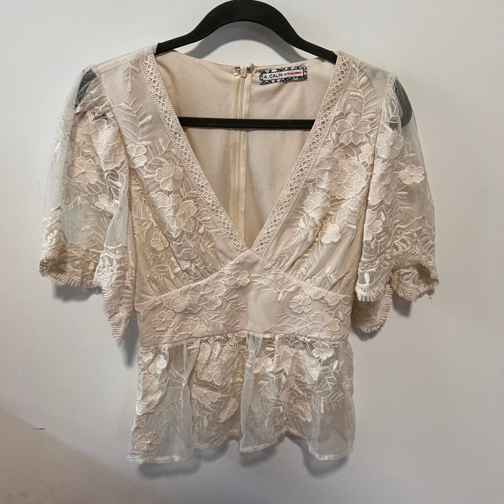 Anthropologie Flying Tomato White Lace Vintage Coquette Style Blouse